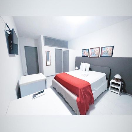 Pituba Suites Salvador Bagian luar foto