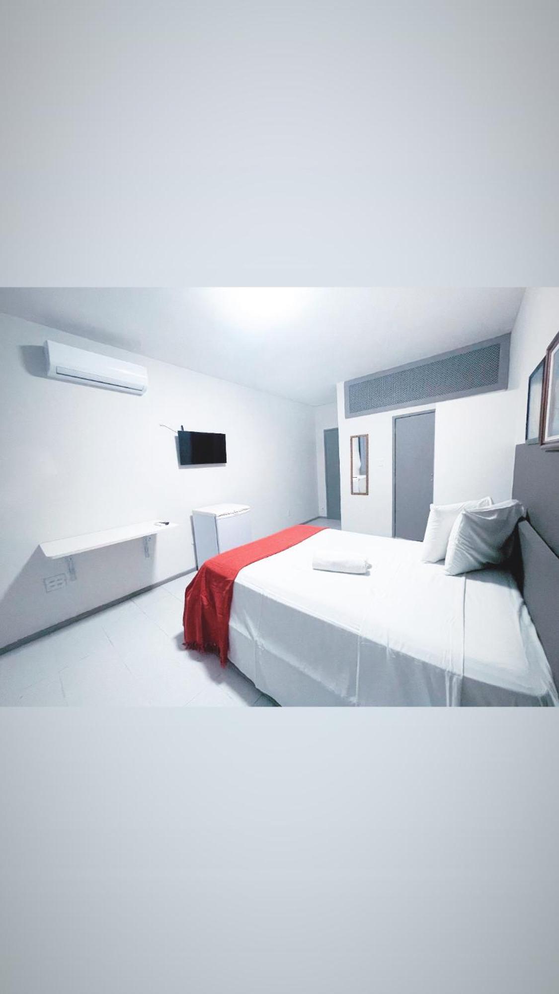 Pituba Suites Salvador Bagian luar foto